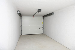 Lynnwood Garage Door Opener Installation